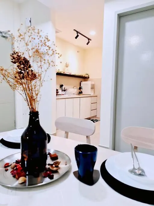 New! Bali 4-8Pax Melaka Condo@Peaceful Dream House